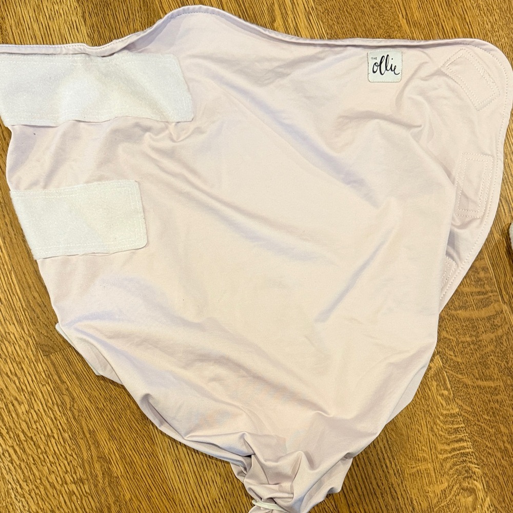 Olli Light Pink Swaddle Wrap with Hook-and-Loop Closures
